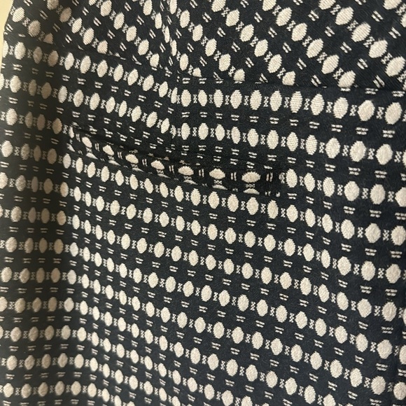 Black and Cream Ann Taylor Loft Short Skirt - Size 6 - Picture 5 of 9